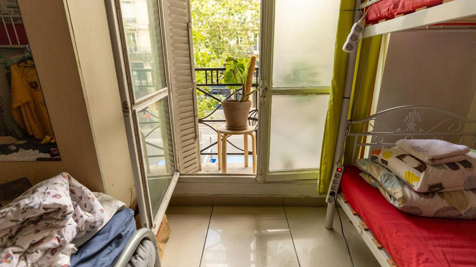 Hostal Korean Style Minbak Number Two París
